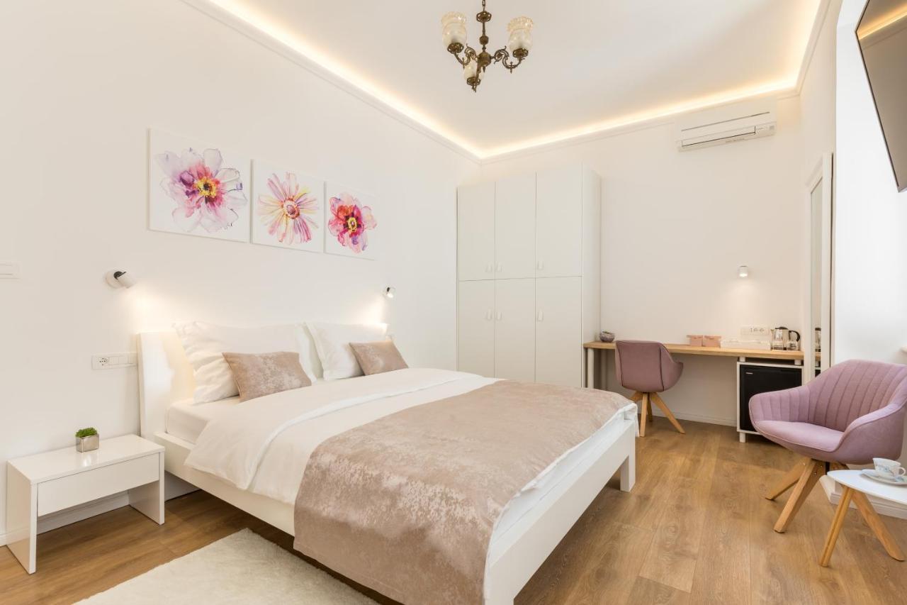 Maniva Old Town Luxury Rooms - Prime Spot By Riva Promenade 斯普利特 外观 照片