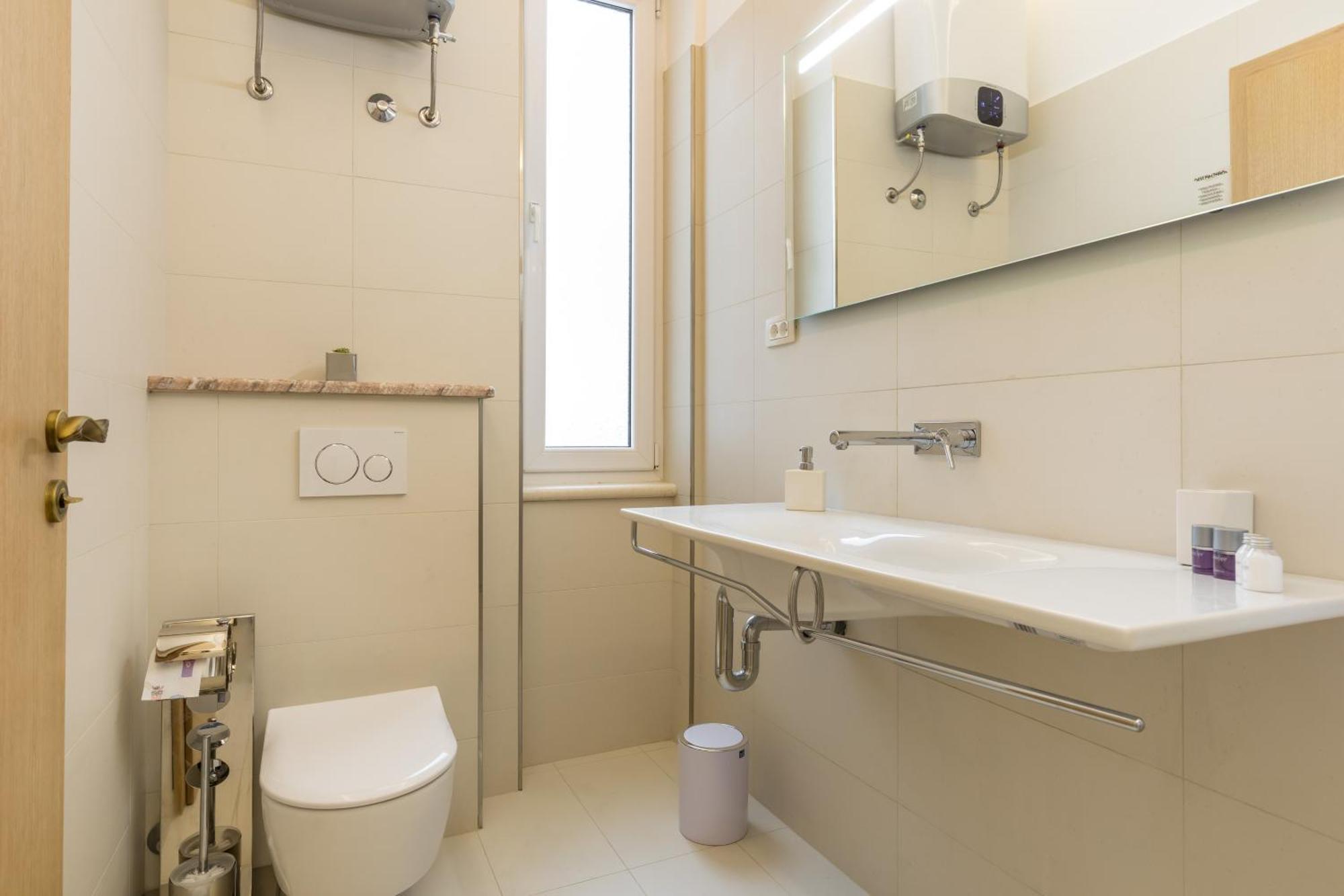Maniva Old Town Luxury Rooms - Prime Spot By Riva Promenade 斯普利特 外观 照片