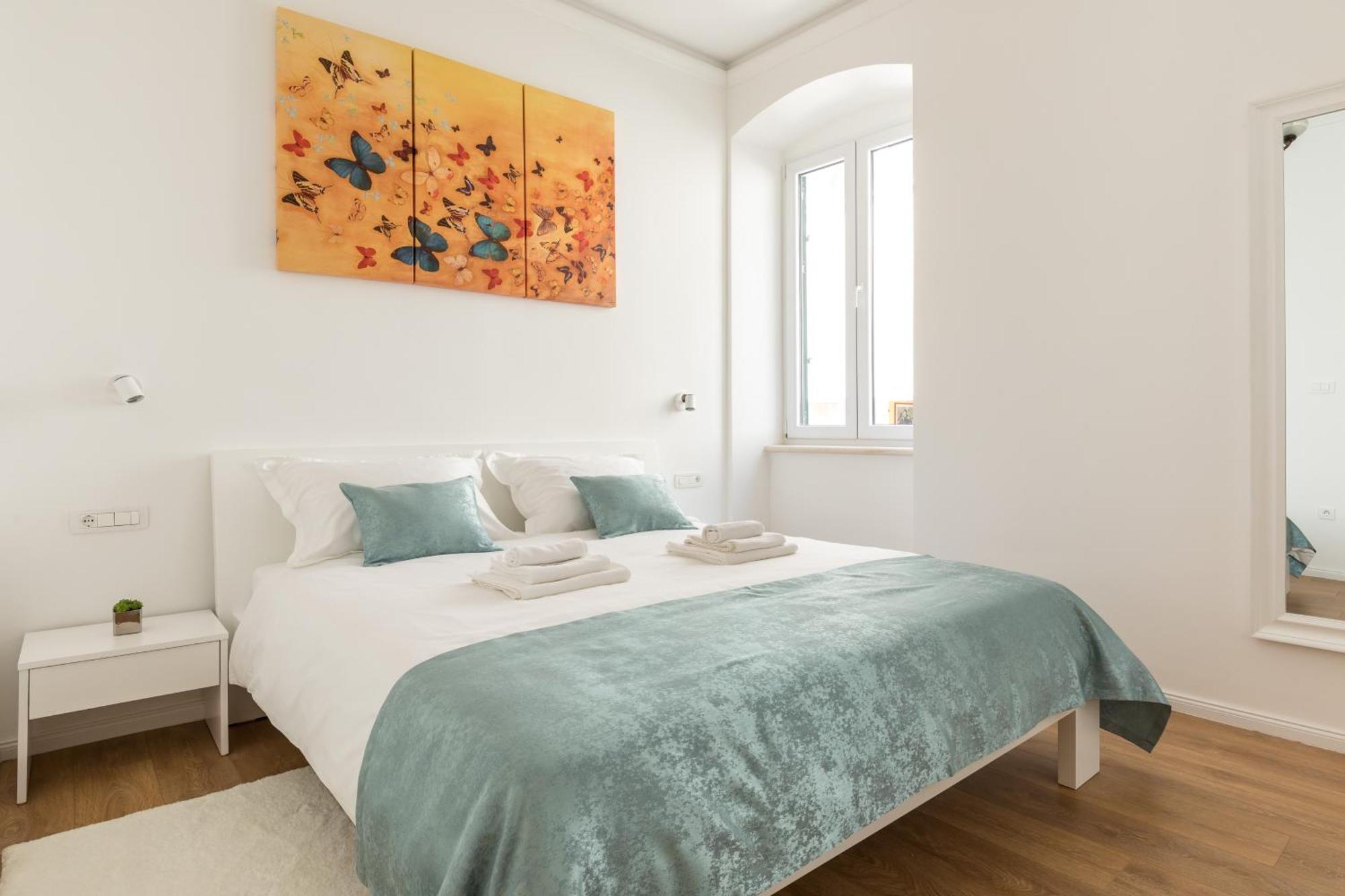 Maniva Old Town Luxury Rooms - Prime Spot By Riva Promenade 斯普利特 外观 照片